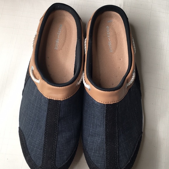 easy spirit travelport denim clogs